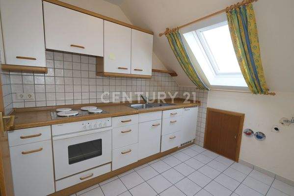 WG 2  Küche mit Waschmaschinen