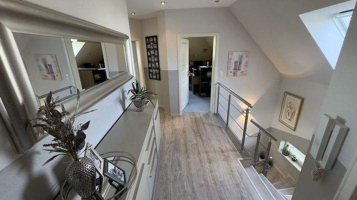 EFH - Flurbereich im OG