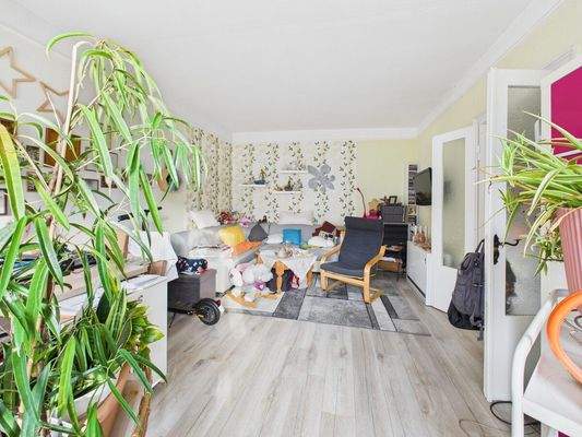 Blick ins Wohnzimmer