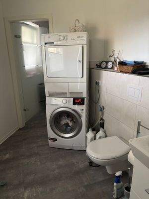 Gäste-WC - Platz für Waschmaschine