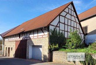 Außenansicht Scheune und Garage.jpg