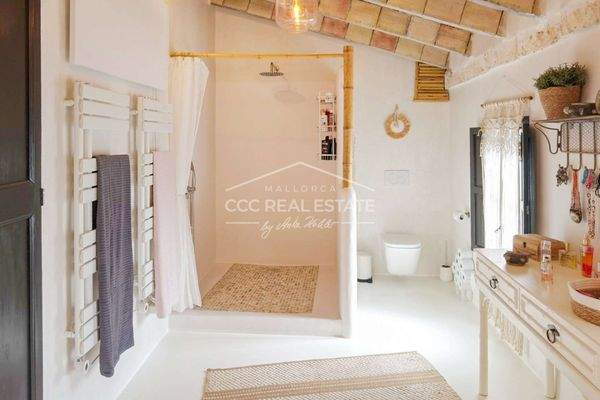 ...ebenerdige Dusche