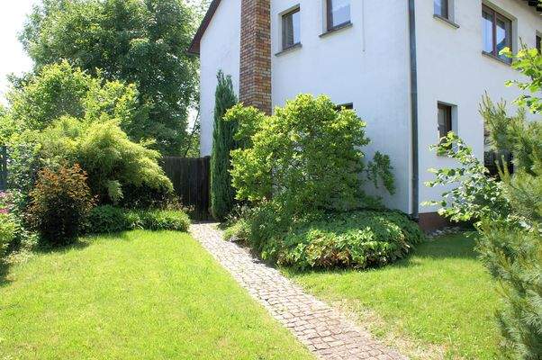 Zuwegung Eingang der Einliegerwohnung