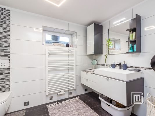 Badezimmer-Anbau-Kellergeschoss.jpg