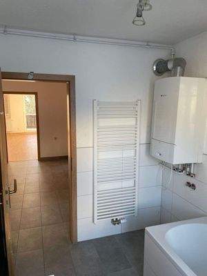 Modernes Tageslichtbad