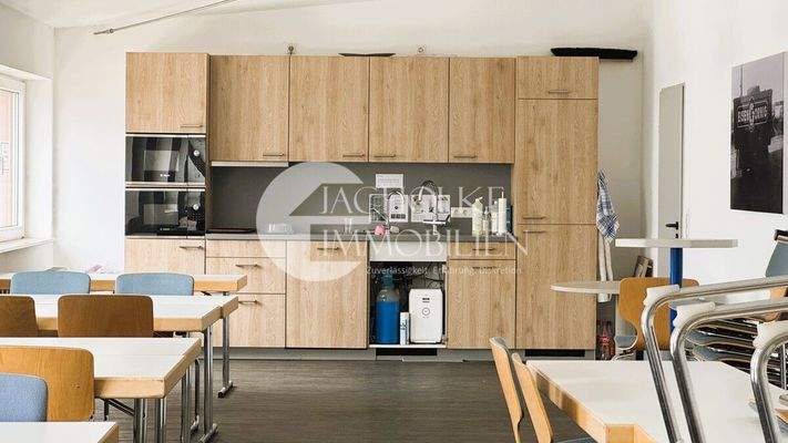266.OG.Office.Personalraum.Küche