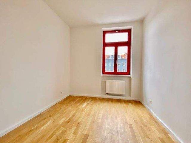 Geräumige 3-Raum-Wohnung mit Tageslichtbad - Photo 1