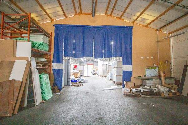 250402_Gewerbehalle_Innen_Laufen_Albstadt-12