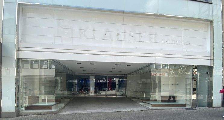 Schaufensterfront Hauptstraße