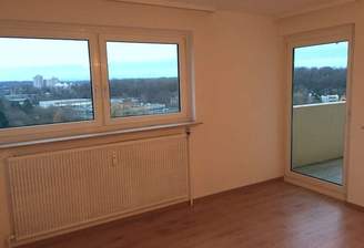 Wohnzimmer Ausgang Balkon