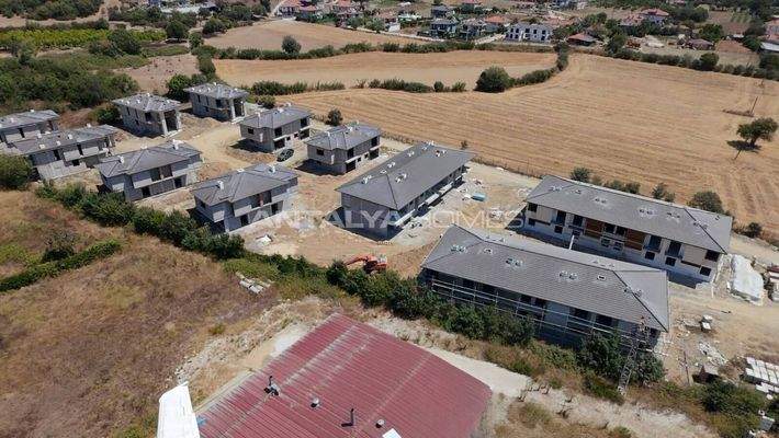 Modern Flats in a Secure Complex in Muğla Ula Esentepe