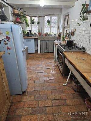 EG: Küche mit Gartenzugang