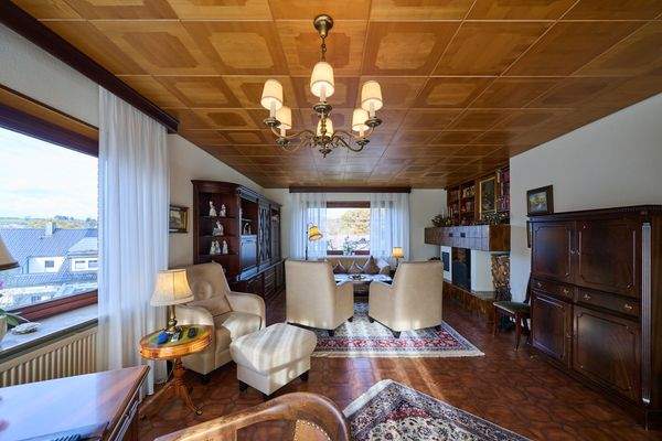 Großzügiges Wohnzimmer