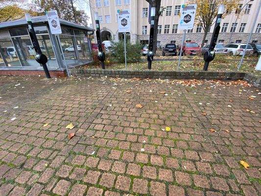 weitere Elektroladesäulen im Freien