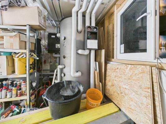 Pufferspeicher und Pelletlager