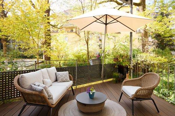 Lauschiger Südwest-Balkon 