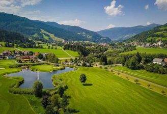 Schönes Spiel am Golfplatz Kreischberg