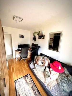 Schlafzimmer 2 / Arbeitszimmer