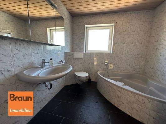 4,5-Zimmer-ETW, Trossingen, Bad