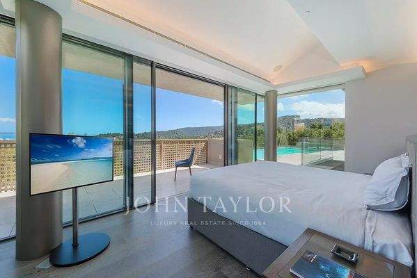 Schlafzimmer Parkett Schiebefenster