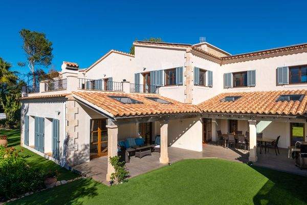 Überdachte Terrassen ideal für gesellige Stunden