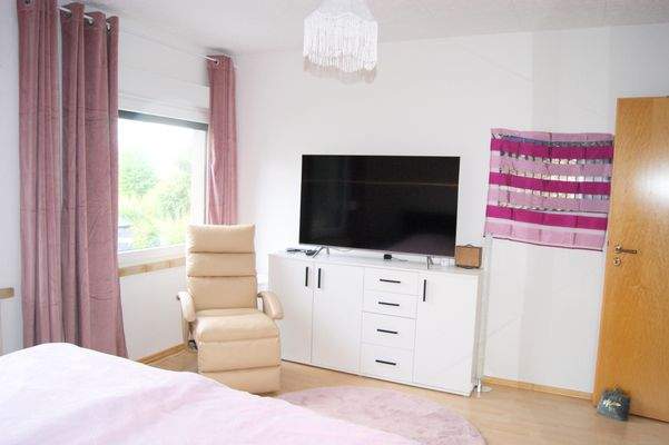 Schlafzimmer (Bild 1)