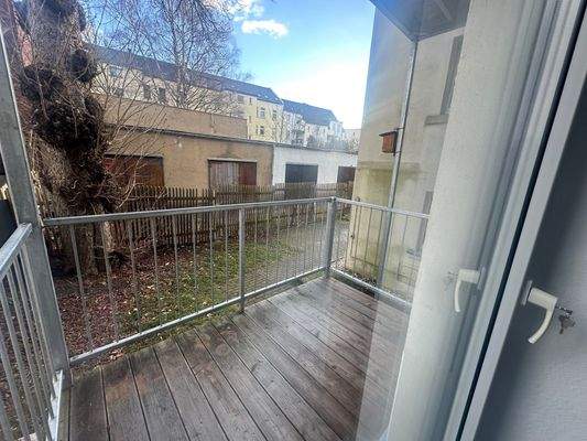 Strassburger EG links Balkon.jpg