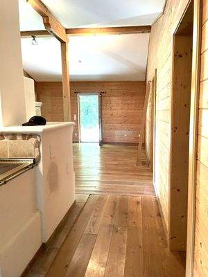 Blick ins Wohnzimmer Richtung Terrasse