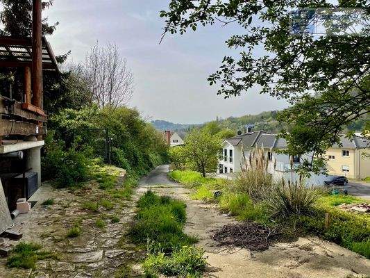 private Zufahrt zum Anwesen
