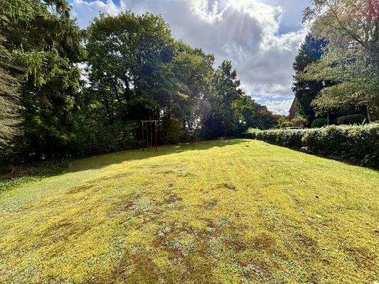 Investorenfreundliches Grundstück mit Potenzial