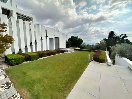 Thessaloniki - Atemberaubende Luxusvilla mit Meerb