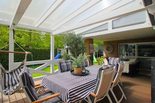 Überdachte Terrasse