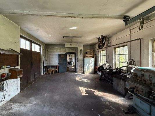 0c0f529f-e93b-4a0c-9b4e-d0c42d4e1e19