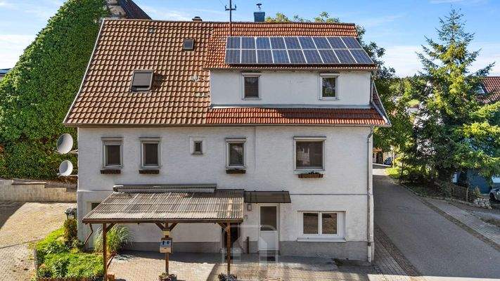 Frontansicht | PV-Anlage