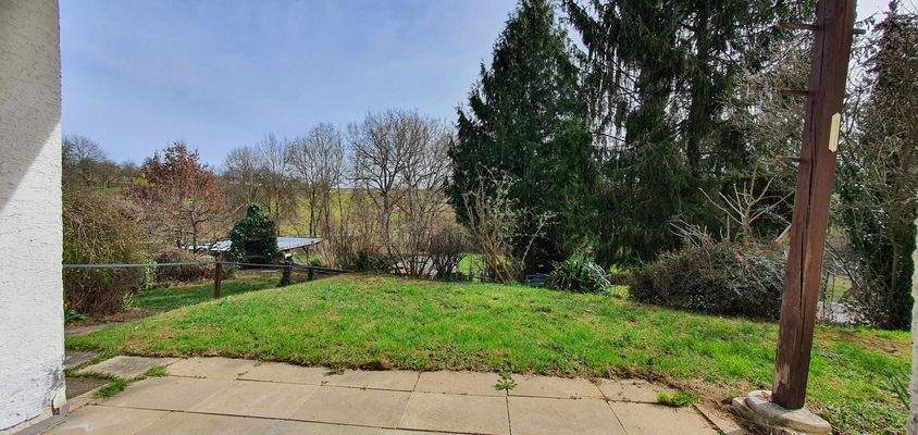 Terrasse Gartenwohnung.jpg