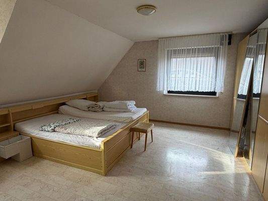 Elternschlafzimmer Dachgeschoss