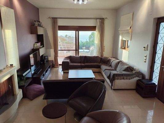 Kreta, Violi Charaki: Exquisites Haus mit Panoramablick auf das Meer und die Stadt Rethymno zu verkaufen