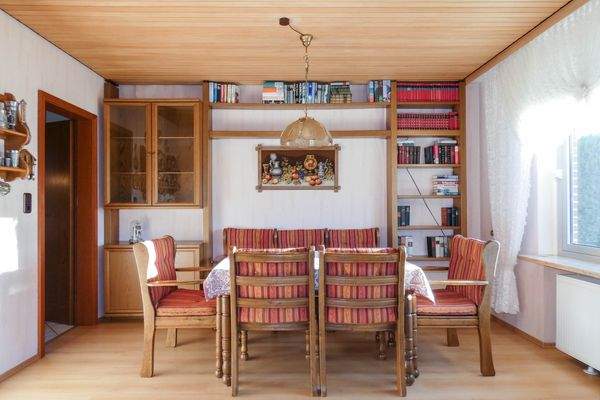 mit anschließendem Esszimmer