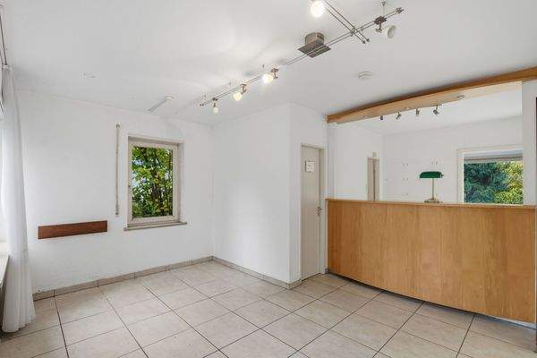 Praxis im Erdgeschoss