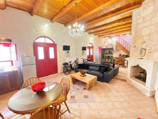 Kreta – Komplett renovierte traditionelle Maisonette-Wohnung in Vamos zu verkaufen