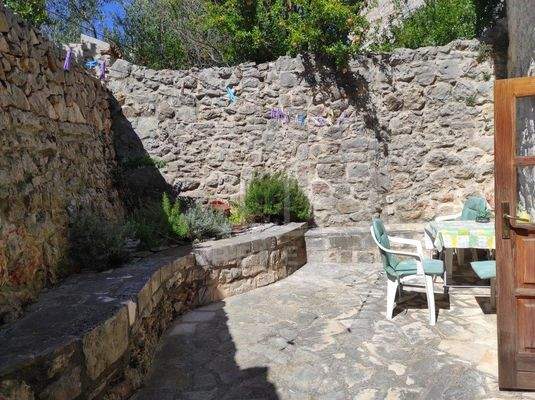 Steinhaus in Top-Lage direkt am Meer auf Hvar
