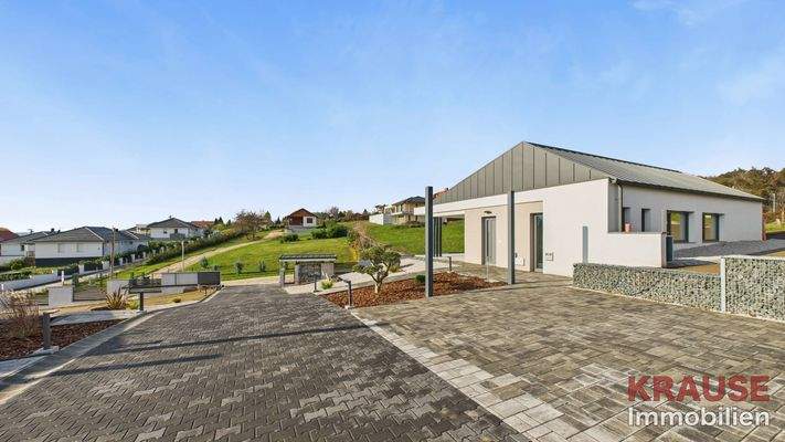 CAM03555G0-PR0117-STILL031