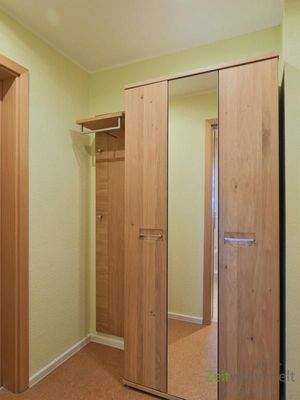 kleiner Wohnungsflur