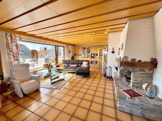 riesiges Wohnzimmer EG