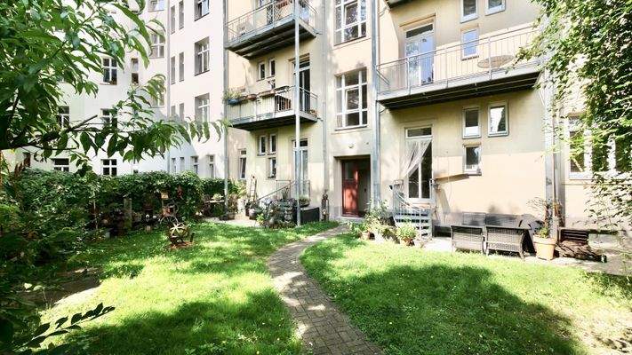 Garten hinter dem Haus