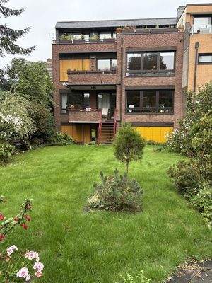 Haus aus dem Garten aus 2