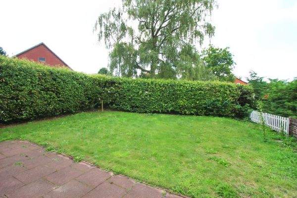 Garten Haupthaus.JPG