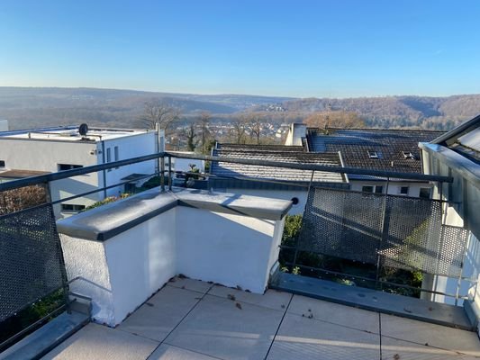 Balkon mit Fernblick über das Saartal