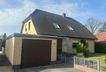 Vorderansicht mit Garage