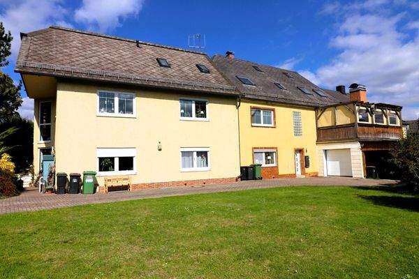 Das großzügige Anwesen auf einen Blick